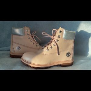 Pink Timberlands